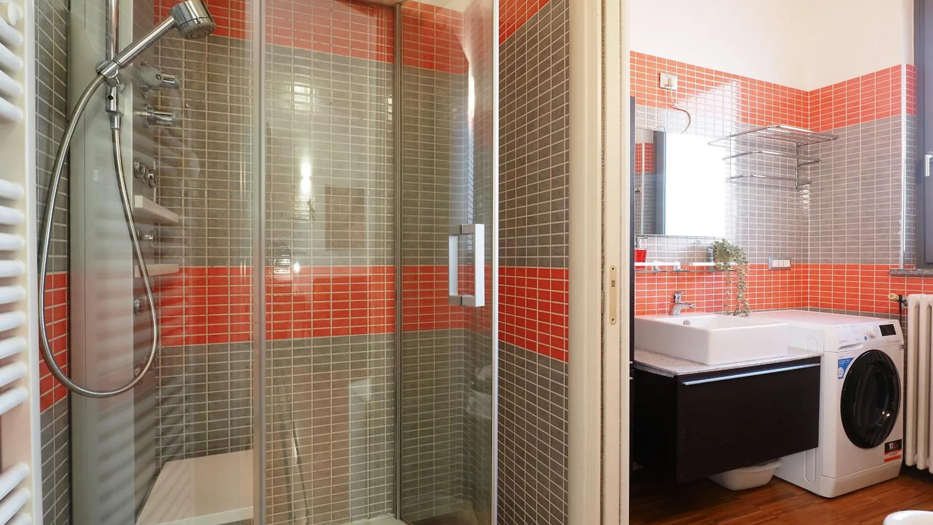 Primopiano - Grazioli Apartman Milánó