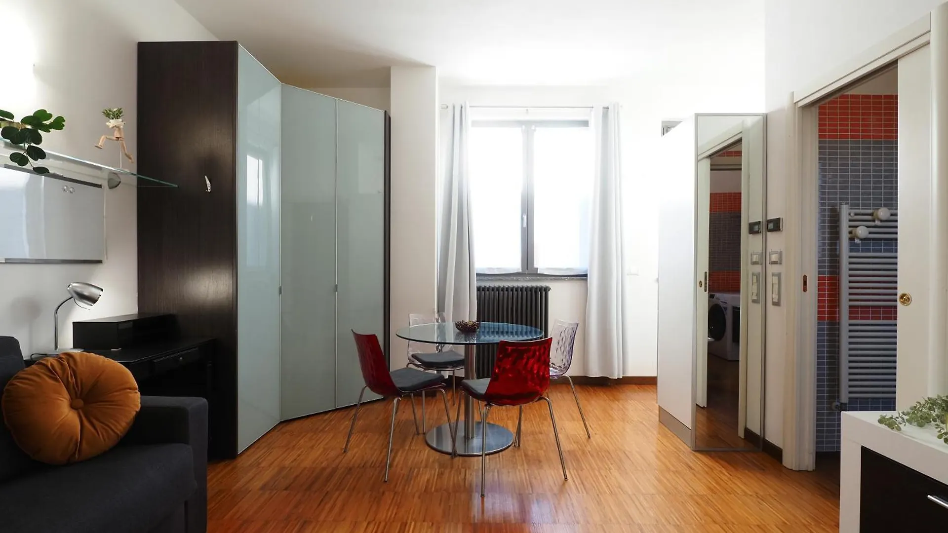 Primopiano - Grazioli Apartman Milánó